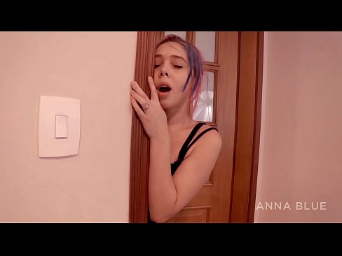 ❤️ Cyrhaeddais yn ôl at fy mrawd. Cefais rhyw gyda'i gariad. talu'n ôl i lesbiaid. ❤️❌ Fideos rhyw wrthon ni ❌